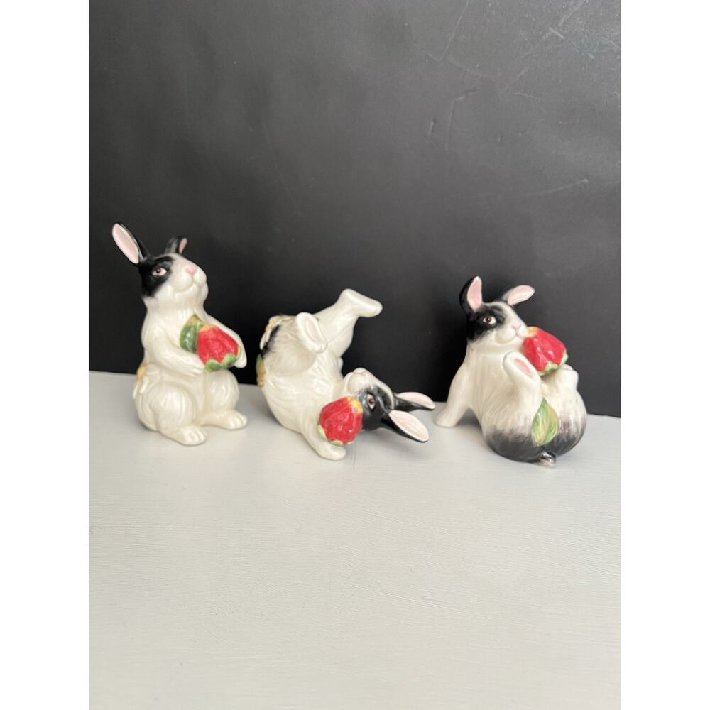K&B Tumbling Bunny Rabbit Figurines Ceramic Set of 3 Kitsch Bunnies Rabbits 4”